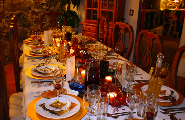 rancho las cascades christmas table